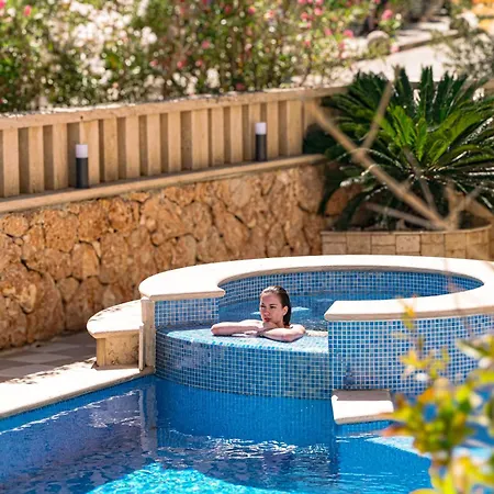 Aparthotel Sol Bol