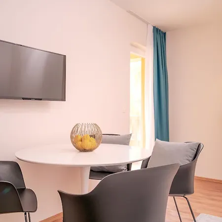 Sol Aparthotel Bol